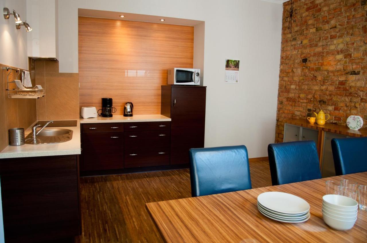 Apartamenty 23 Познан Стая снимка